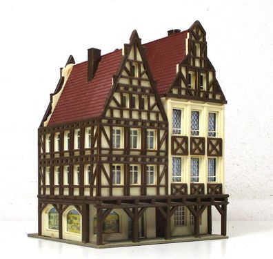 Fertigmodell N Vollmer 19488 Altstadthaus mit Passage