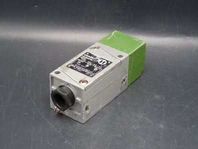 Omron E3N-D2-35 Photoelektric Switch