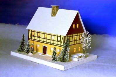 Lichterhaus Fachwerkhaus groß LxBxH ca 29 x 24 x 23 cm NEU Haus Karton Pappe