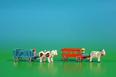 Miniaturen Leiterwagen &amp; Kastenwagen mit Kutscher BxH 9x3,5cm NEU Miniaturgespan