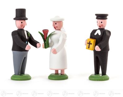 Miniatur Miniatur Brautpaar und Pfarrer H=ca 4cm NEU Erzgebirge Weihnachtsfigur