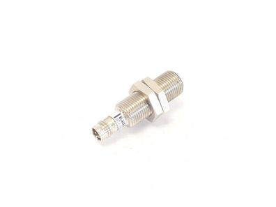 Balluff BES 516-325-G-E5-Y-S49 Induktiver Sensor + 2x Muttern