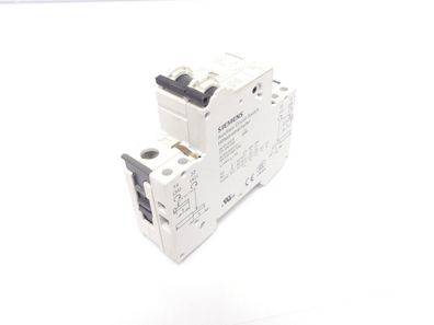 Siemens 5SY6116-7 MCB C16 Leistungsschützschalter + 5ST3010 AS Hilfsschalter