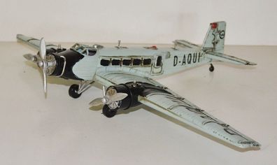 Blechflugzeug Nostalgie Modellflugzeug Oldtimer Marke Junkers JU 52 Modell aus Blech