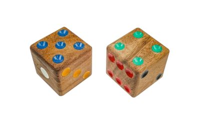 2 Spielwürfel im Set - Würfel 4 cm Kantenlänge aus Holz mit farbigen Punkten