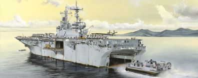 Hobby Boss 1:700 83403 USS Essex LHD-2