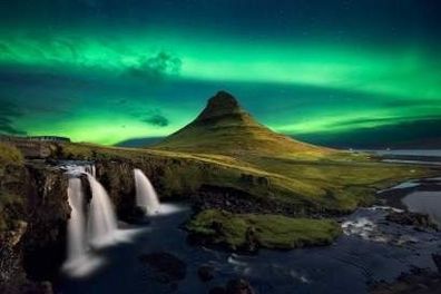 Wandtuch "Aurora über Island" in den Größen 150x130cm und 200x150cm (Wandteppich)