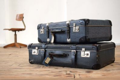 ein Paar zwei Stück Koffer Antik Alt Vintage Reisekoffer blau Shabby Kiste mit Deckel