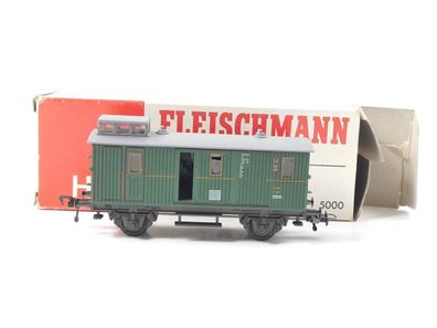 Fleischmann H0 5000 Güterwagen Bahnpostwagen 8470/8 K.P.E.V.