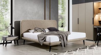 Edle Schlafzimmer Möbel Braunes Textil Bett Designer Holz 2x Nachttische