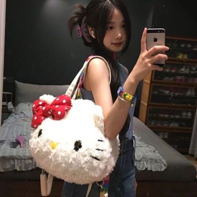 Hello Kitty Furry Umhängetasche, große Kapazität, Damen-Einkaufstasche y2K bag