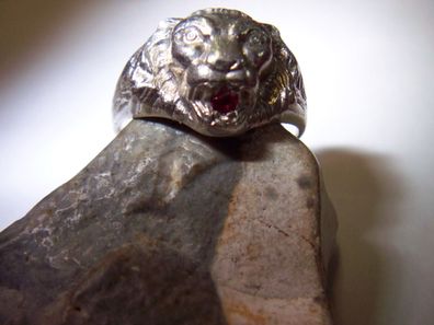Patriotischer-Löwen-Kopf- 900-Silber-Sonderpunze-Ring-roter-Stein-Löwen-Maul