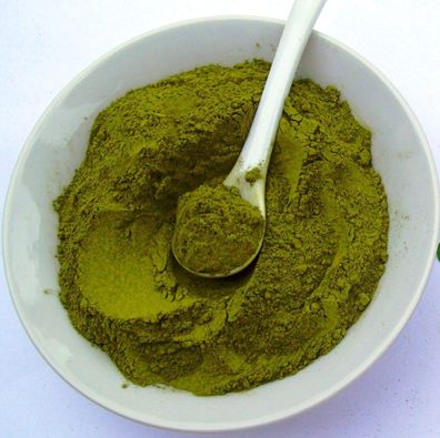 Bio Green Mix Pulver (aus je 25% Bio Weizengras, Bio Gerstengras, Bio Chlorella, Bio