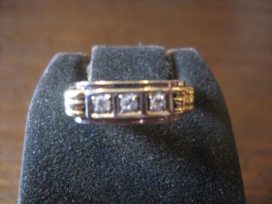 Edler Brilliant Ring 585er G/ W Gold 0,15 ct Brillianten