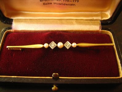 exquisite Art Deco Krawattennadel Brilliant Perlen Platin und 585er Gold Unikat
