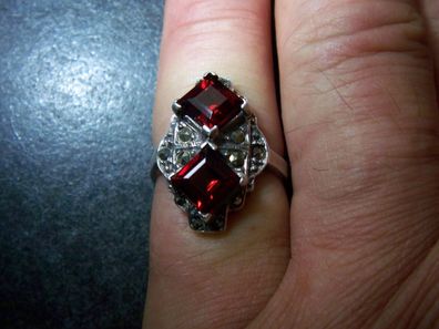 prächtiger Markasit Ring rote Steine (Granat ?) Art De Co 925er Silber