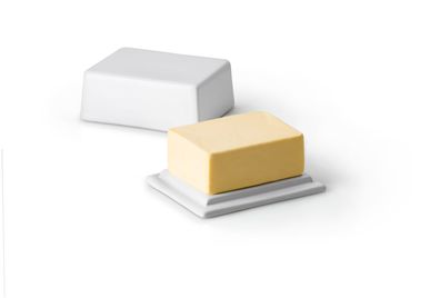 Continenta GmbH Butterdose für 250g Butter, Keramik weiß 12x10x6cm 3926