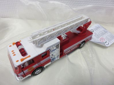 Goki - Spielzeugauto Feuerwehr * mit ausfahrbarer Drehleiter * 113987