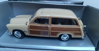 1949 Ford Woody Wagon braun/ beige , Motor City 1:18
