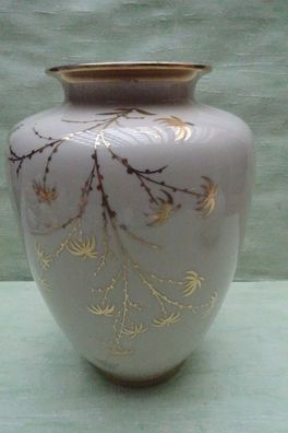 Vase creme-gold Handarbeit sign AM ca 25,5 cm