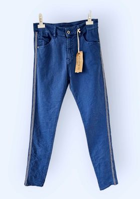 Melly & Co Jeans Hose Denim 8166-12 Taschen Nieten Gürtelschlaufen Royalblau Gr. S