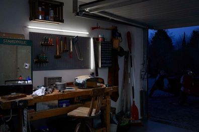 OSRAM LED Switch Batten Lichtleiste mit Schalter 1100lm kaltweiß 90cm 10W Garage