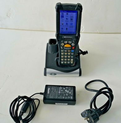 Motorola Symbol MC9090 Barcodescanner mit Handgriff, Ladeschale, Netzteil, ClassA