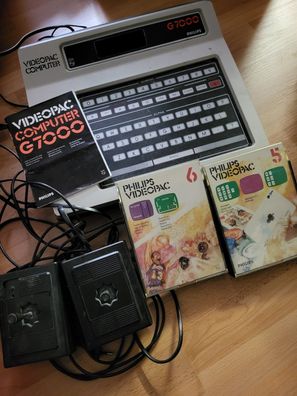 Philips G 7000 Videopac Computer Spielekonsole mit Spielen