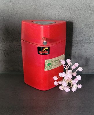 Trix Eco Seifenspender/ Soap Dispenser Rot/ Red. Dreieck-Design. Aus Bambushäcksel