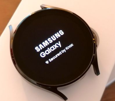 Samsung Galaxy Watch4 LTE Black 44mm SM-R875 Smartwatch (3 Jahre Gewährleistung)