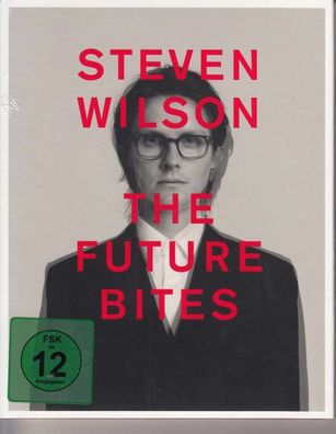 Steven Wilson: The Future Bites - Caroline - (DVD / Blu-ray / Blu-ray AUDIO)