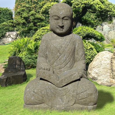 Basanit Statue Lesender Shaolin Mönch Rampur
