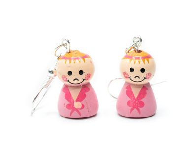 Baby Mädchen Glückspüppchen Ohrringe Miniblings Hänger Geburt Püppchen Holz rosa