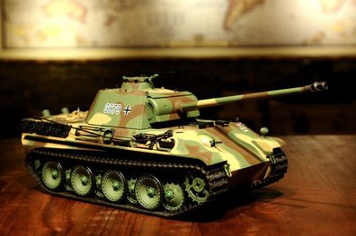 RC Panzer "Panther G" Heng Long 1:16 mit R&S und Stahlgetriebe - 2,4Ghz -V 7.0
