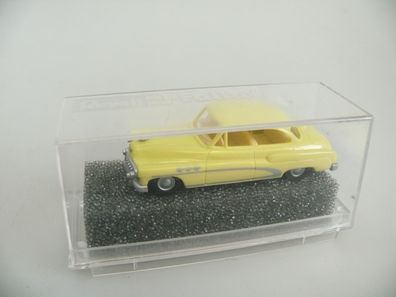 1:87 Praline 84701-2 BUICK ‚GELB UNI‘ – NEU