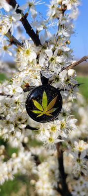 Handmade Cannabis- Hanfblatt- Weed Schlüsselanhänger | Cannabis Anhänger