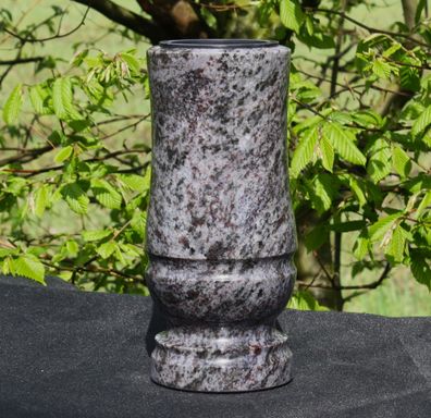 Vase Blumenvase Grabvase Gartenvase Granitvase Friedhof-Vase Granit Orion dunkel
