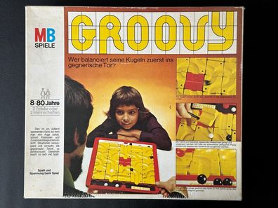 MB Spiele Groovy 70er Jahre Strategie & Geschicklichkeits Spiel vollständig