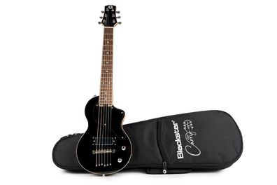 Carry-on Blackstar Mini Gitarre Reisegitarre schwarz mit Gigbag