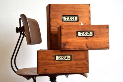 Set: 3x Kiste mit Deckel Antik Alt Vintage Kasten Art Deco Holz Bauhaus Groß Fabrik
