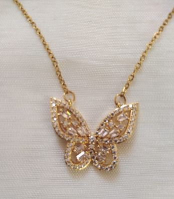 Damen Halskette moderne Schmetterlingskette Zirkon Edelstahl Plated 18 k Gold