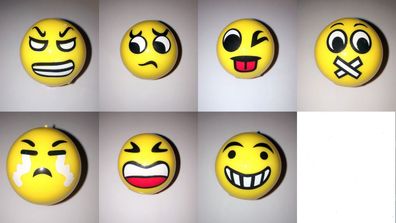 7 Stück Emoji Springball 5 cm, blinkend, Flummi, Ball, gelb, Tombola