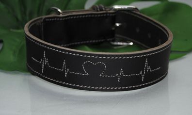 Lederhalsband 70cm Gr. L-XL, schwarz "Herzschlag" Fettleder Bulldogge Rottweiler