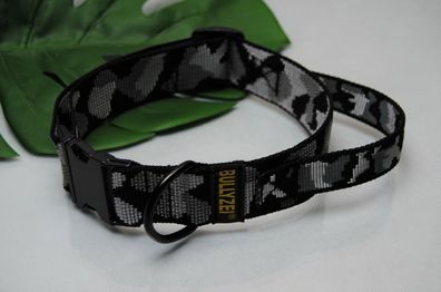 Halsband breit 40mm mit Griff Schneetarn Gr. M Bulldogge Boxer Malinois Labrador