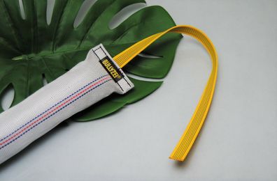 XL Dummy Feuerwehrschlauch 46 x 5,5 cm, 40cm Band, schwimmfähig Beißwurst