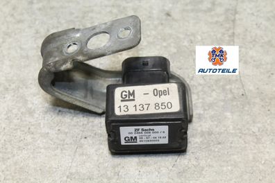 Opel Zafira B Beschleunigungssensor Sensor 13137850 XNNDL
