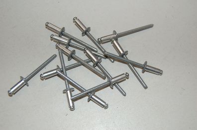 Blindnieten 4x10 graualuminium, Alu/ Stahl, RAL 9007, pulverbeschichtet, 100 Stück