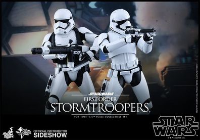 Star Wars Episode VII Großfiguren-Set: First Order Stormtrooper Sixth Scale (Hot ...