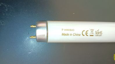 37 cm Lampe Standard F14W / 33-640 -T8 Cool White markenlos NoName