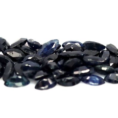 5,19 Carat Natürliche dunkelblaue Marquise/ Navette Sapphire 2x4x1,6 mm